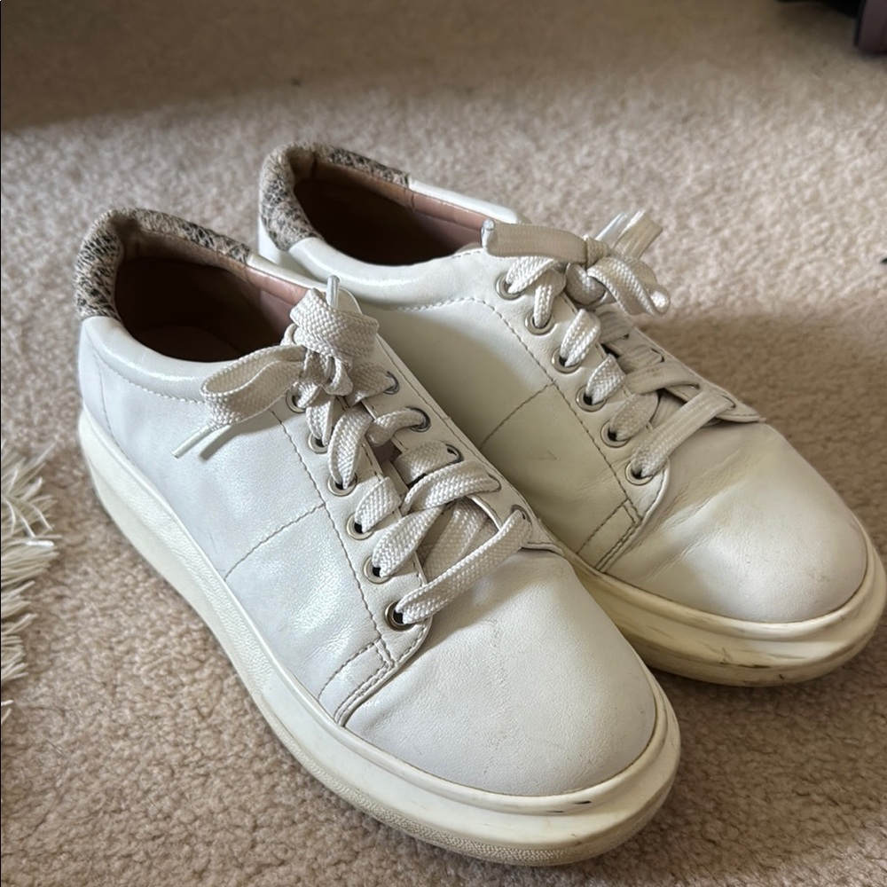 Paolo Beige and White Sneakers
